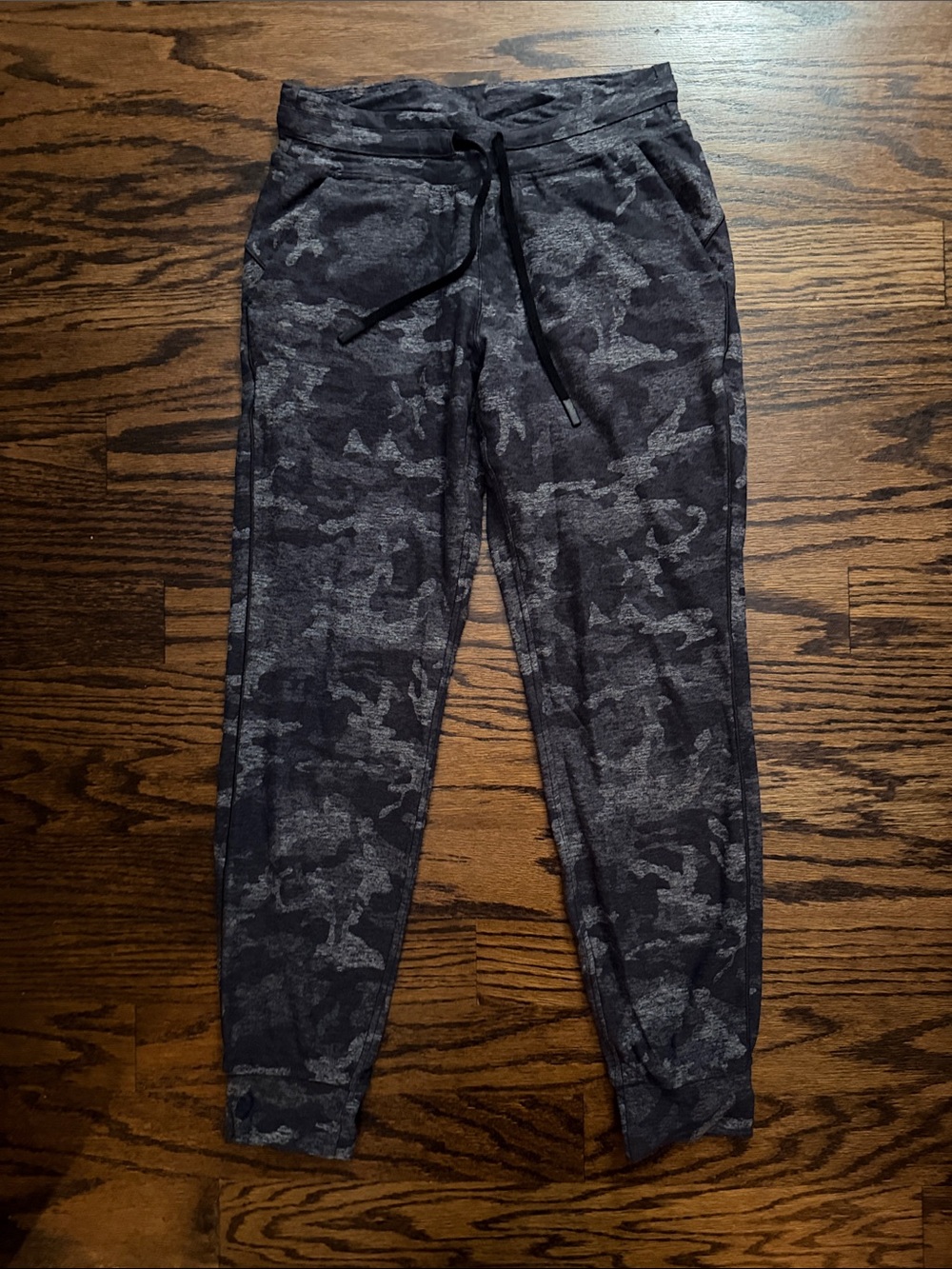 lululemon athletica Gray Camo Jogger Pants